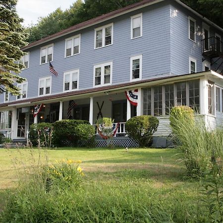 Inn At Starlight Lake & Restaurant Екстериор снимка